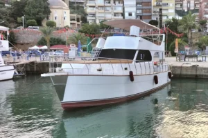 Alanya Private Yacht Tour | A Day of Sea, Sun, and Adventure | Historical Shipyard, Caves, Cleopatra & Ulas Bays , Kızılkule